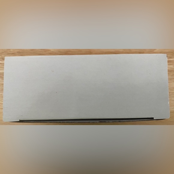 Dept 56 Heritage Village Vintage 1987 “Dickens’ Village Sign” Retired - Picture 5 of 7